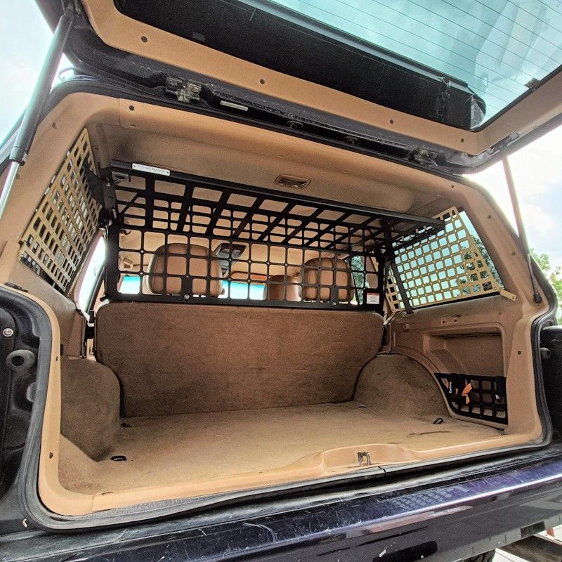 Trunk partition for Jeep Cherokee XJ