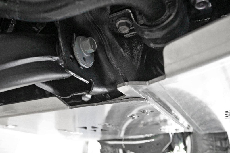 Getriebeplatte im Detail für Toyota Land Cruiser J250