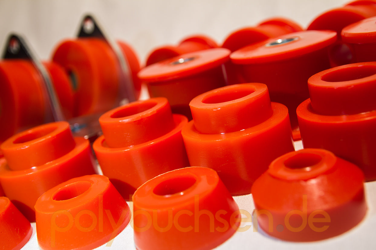 Land Rover Defender, Discovery 1, Range Rover 1 PU Bushing Set