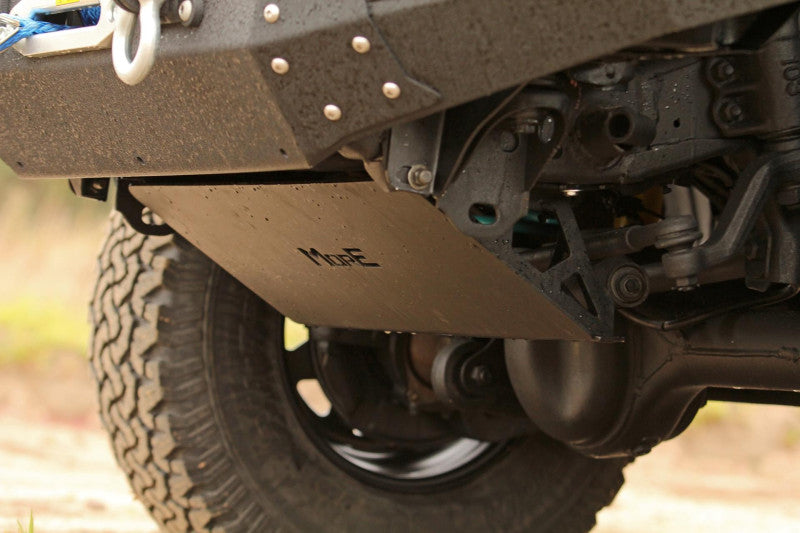 Stahl Unterfahrschutz Lenkung Nissan Patrol Y61